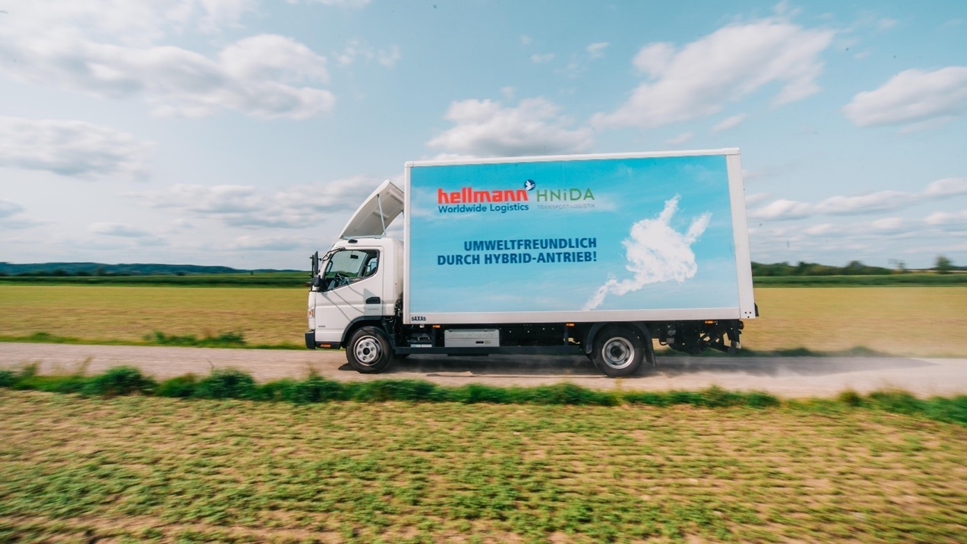 Hellmann und Hnida kooperieren mit Hybrid-Lkw im Sammelgut Hybrid Hellmann 2017